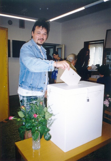 Kliknutm na obrzek okno zavete